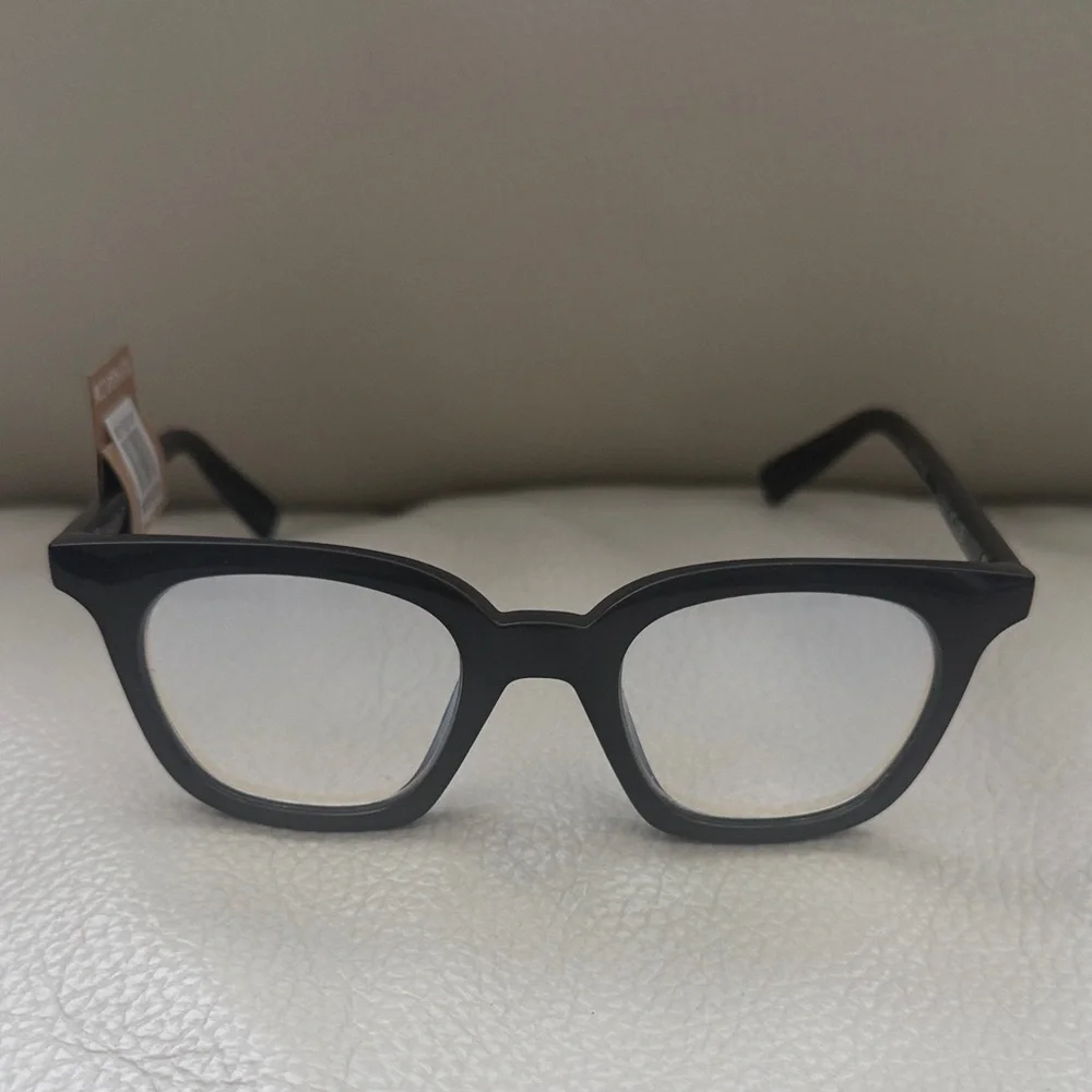 The Snatcher In Black Tie 47mm Reading Glasses The book club +2